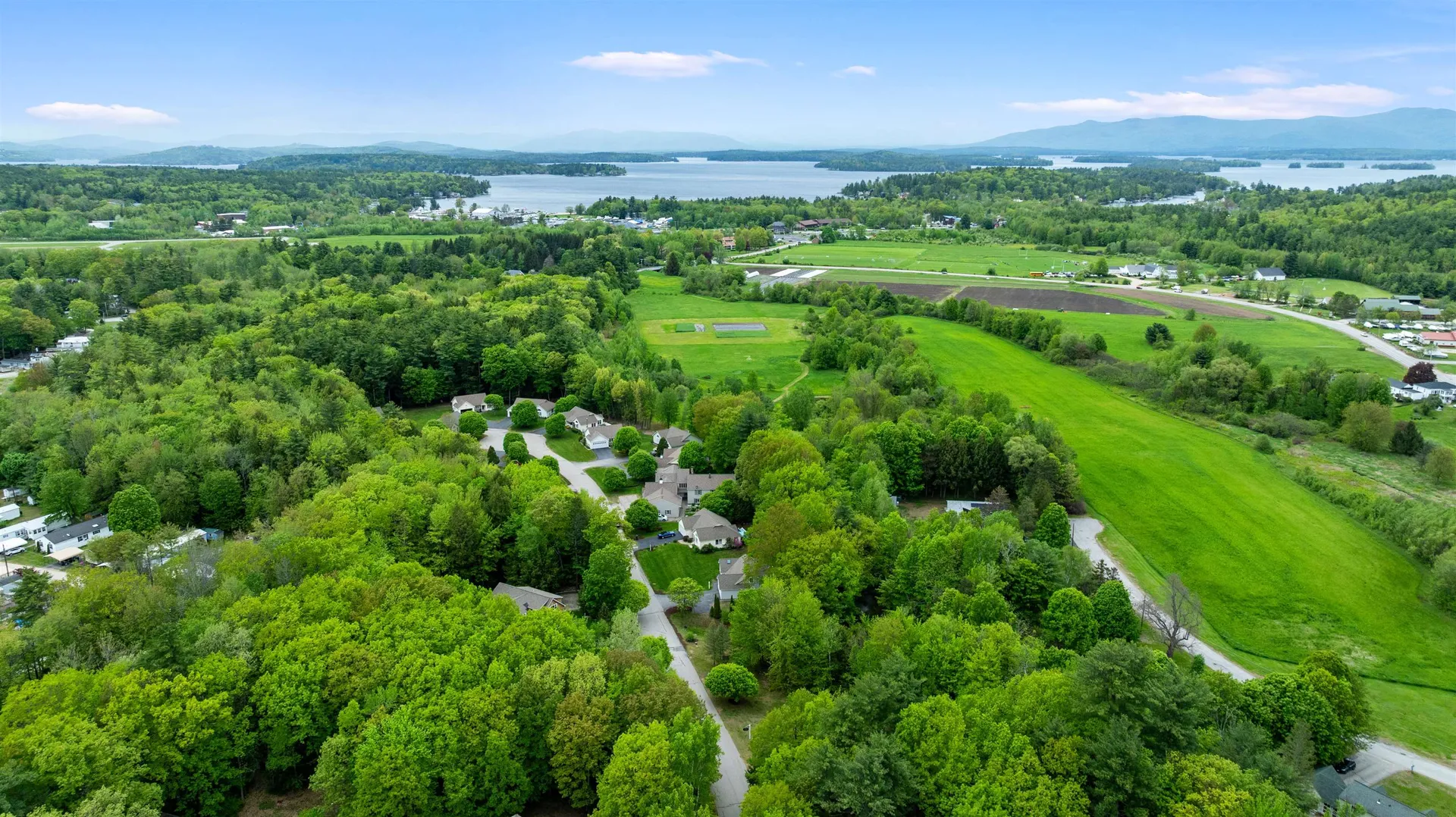 31 Henderson Road Gilford NH 03249