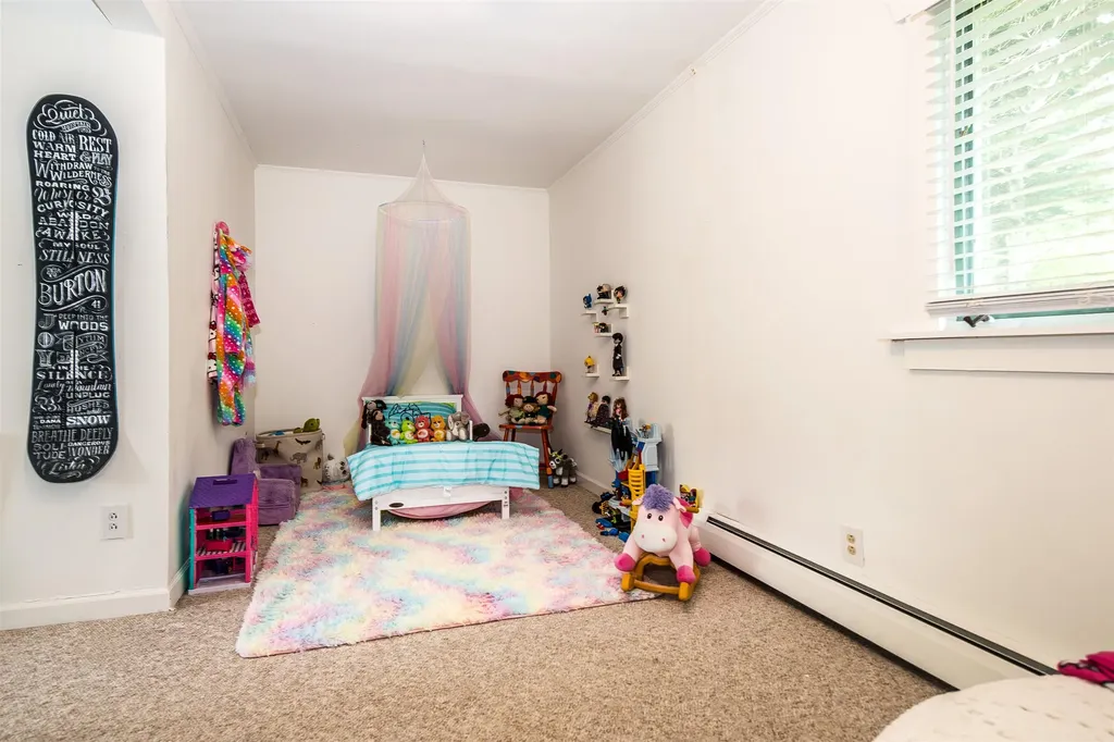 183 Vacation Lodge Road Londonderry VT 05148