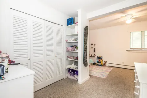 183 Vacation Lodge Road Londonderry VT 05148