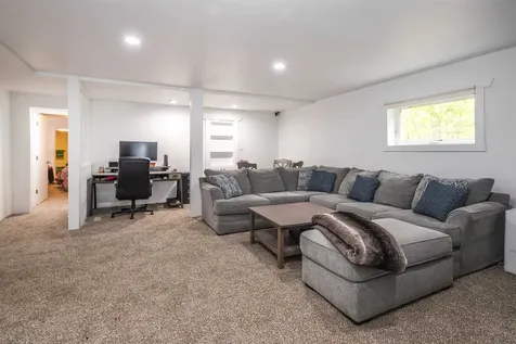 183 Vacation Lodge Road Londonderry VT 05148