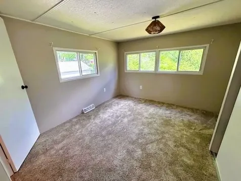 15 Westpoint Terrace Nashua NH 03062