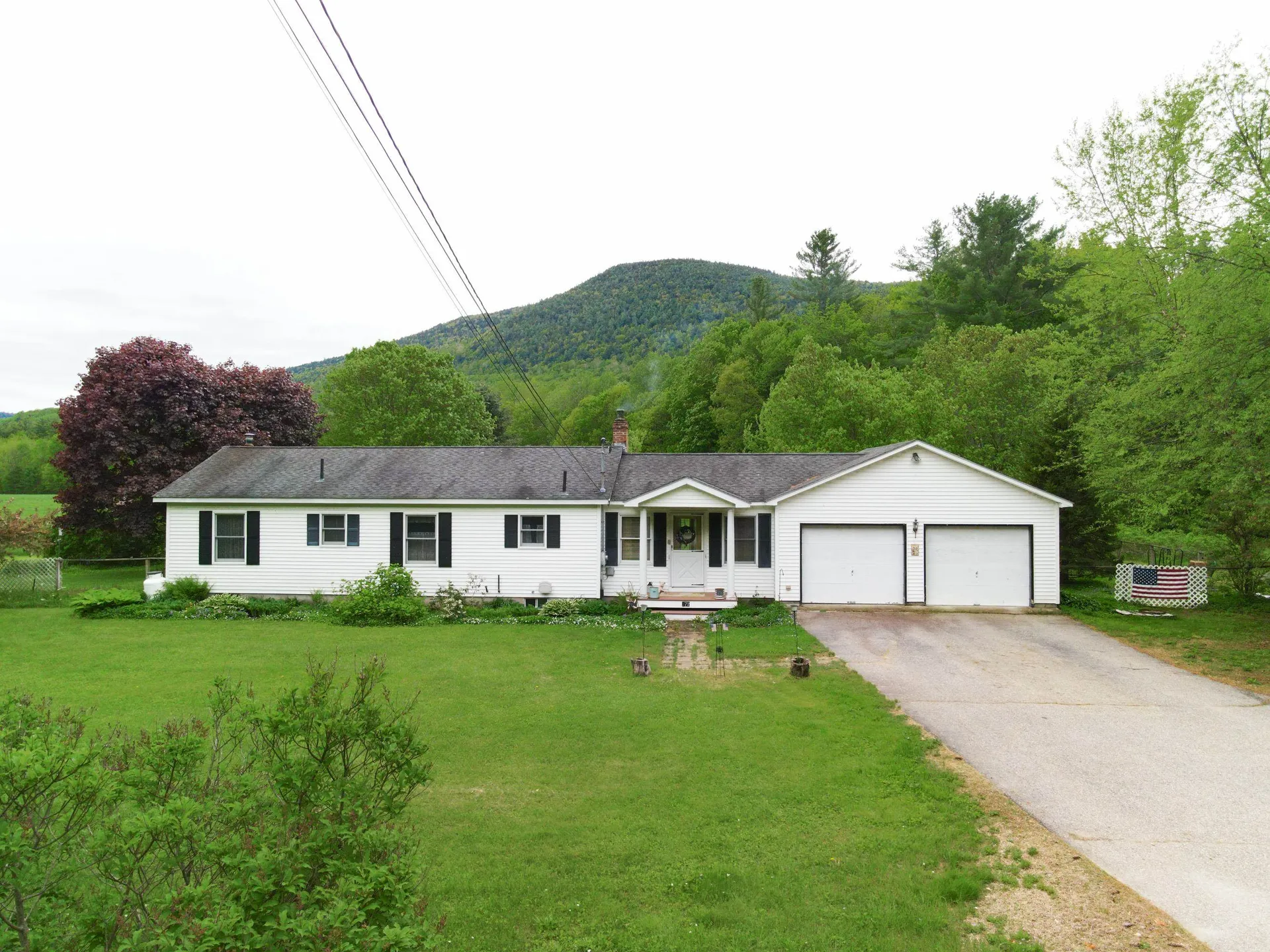 372 Whittier Road Tamworth NH 03886