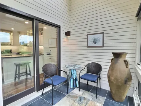 11 The Seasons New London NH 03257