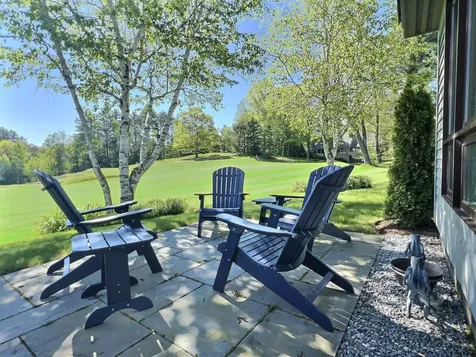 11 The Seasons New London NH 03257