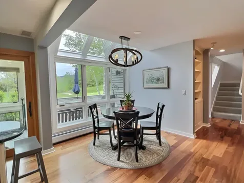 11 The Seasons New London NH 03257