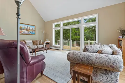 15 Fox Meadow Lane Merrimack NH 03054