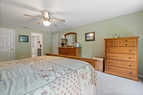 15 Fox Meadow Lane Merrimack NH 03054
