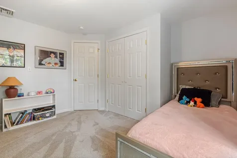 15 Fox Meadow Lane Merrimack NH 03054