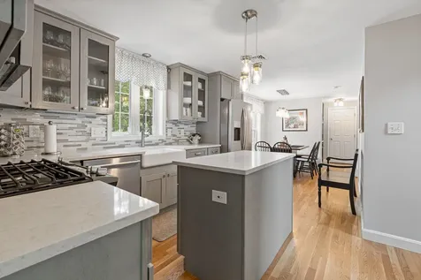 15 Fox Meadow Lane Merrimack NH 03054