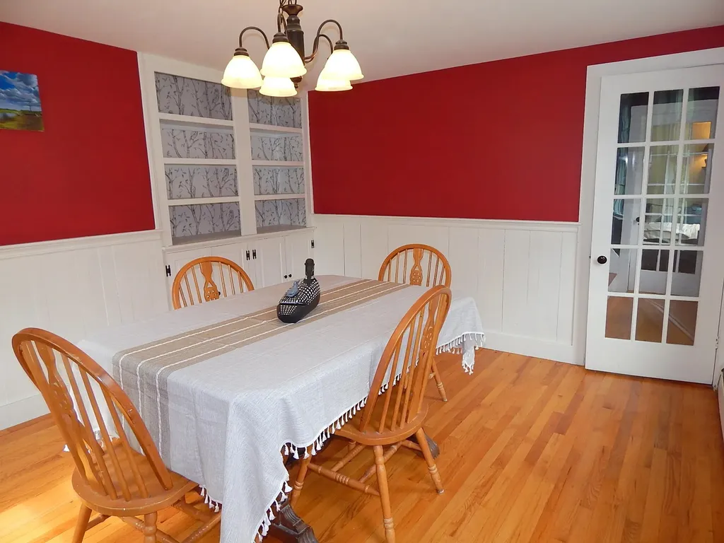 11 Nottingham Road Deerfield NH 03037