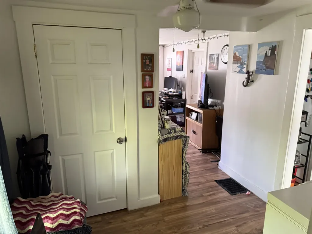 30 Joffre Street Manchester NH 03102