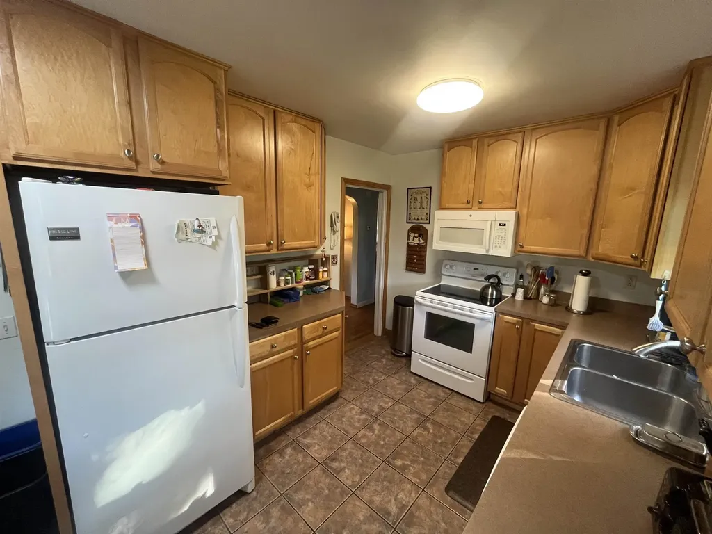 14 Brierwood Lane Burlington VT 05408