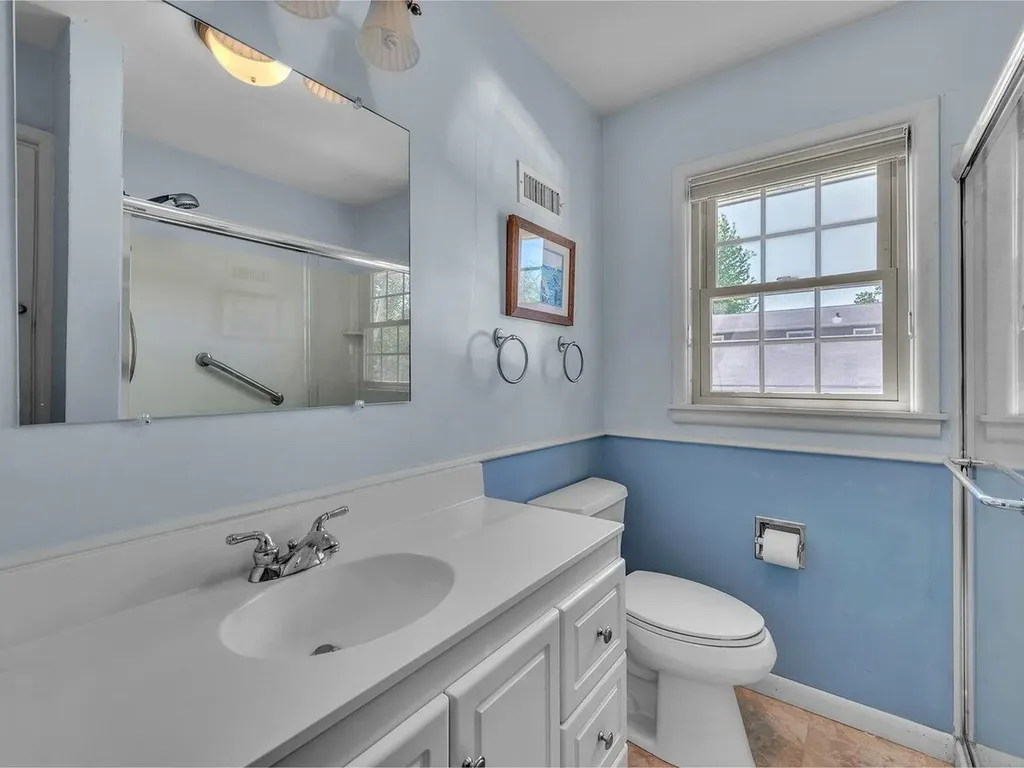 154 Birchcliff Parkway Burlington VT 05401