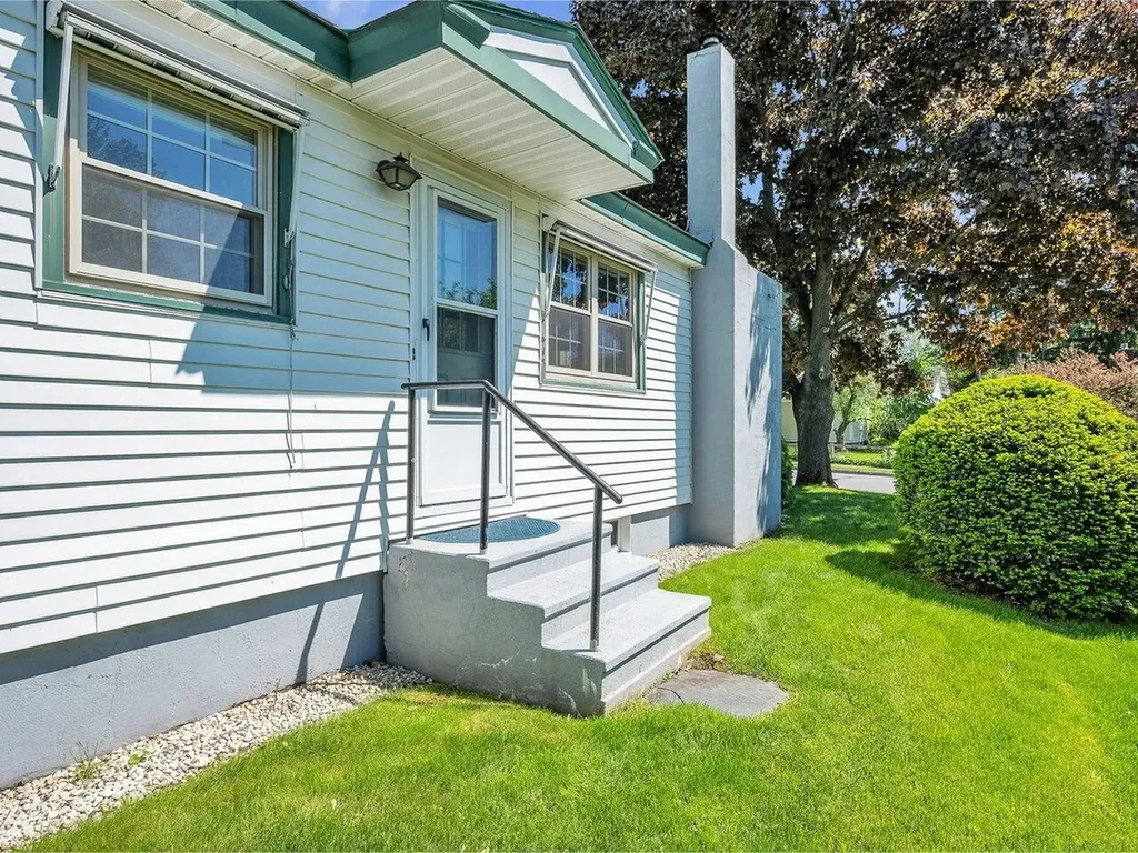 154 Birchcliff Parkway Burlington VT 05401