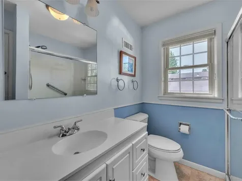 154 Birchcliff Parkway Burlington VT 05401