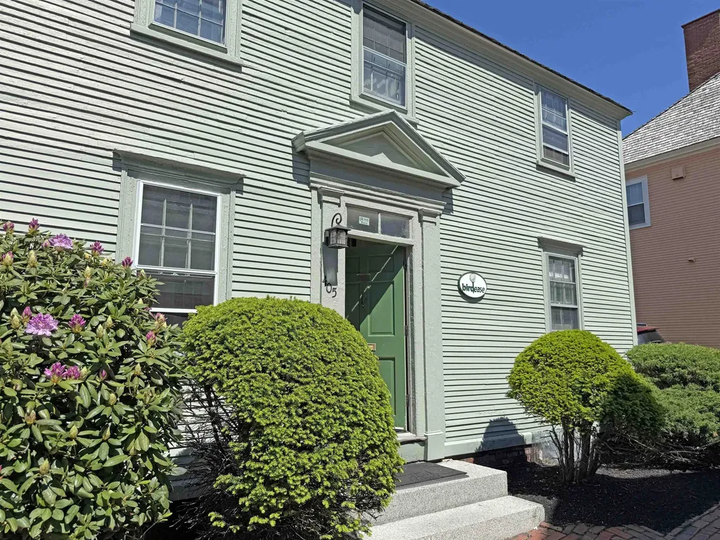 405 The Hill Portsmouth NH 03801