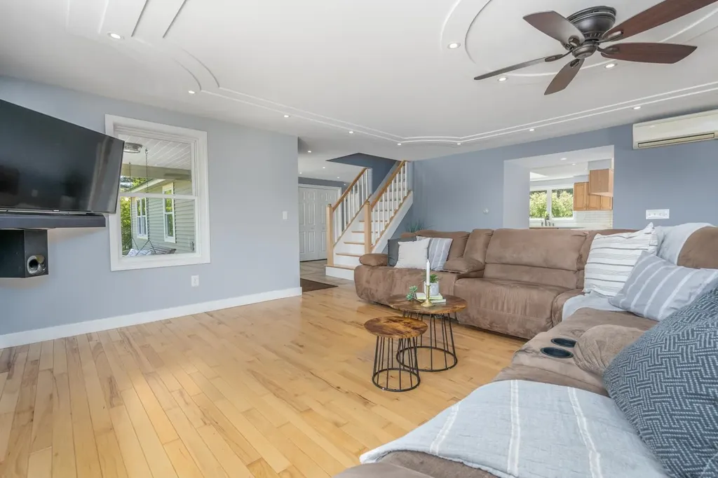 552 Parker Mountain Road Strafford NH 03884