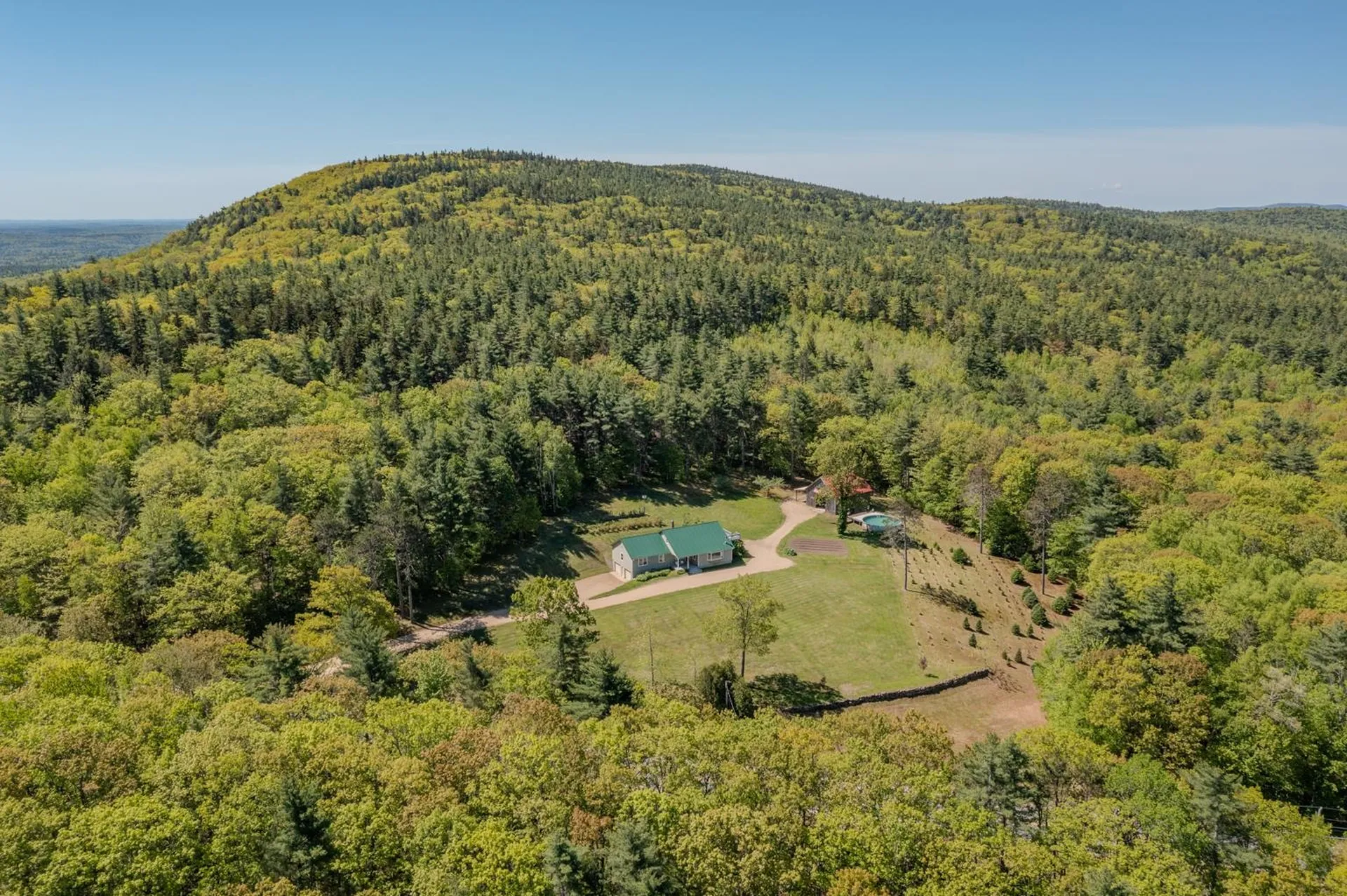 552 Parker Mountain Road Strafford NH 03884