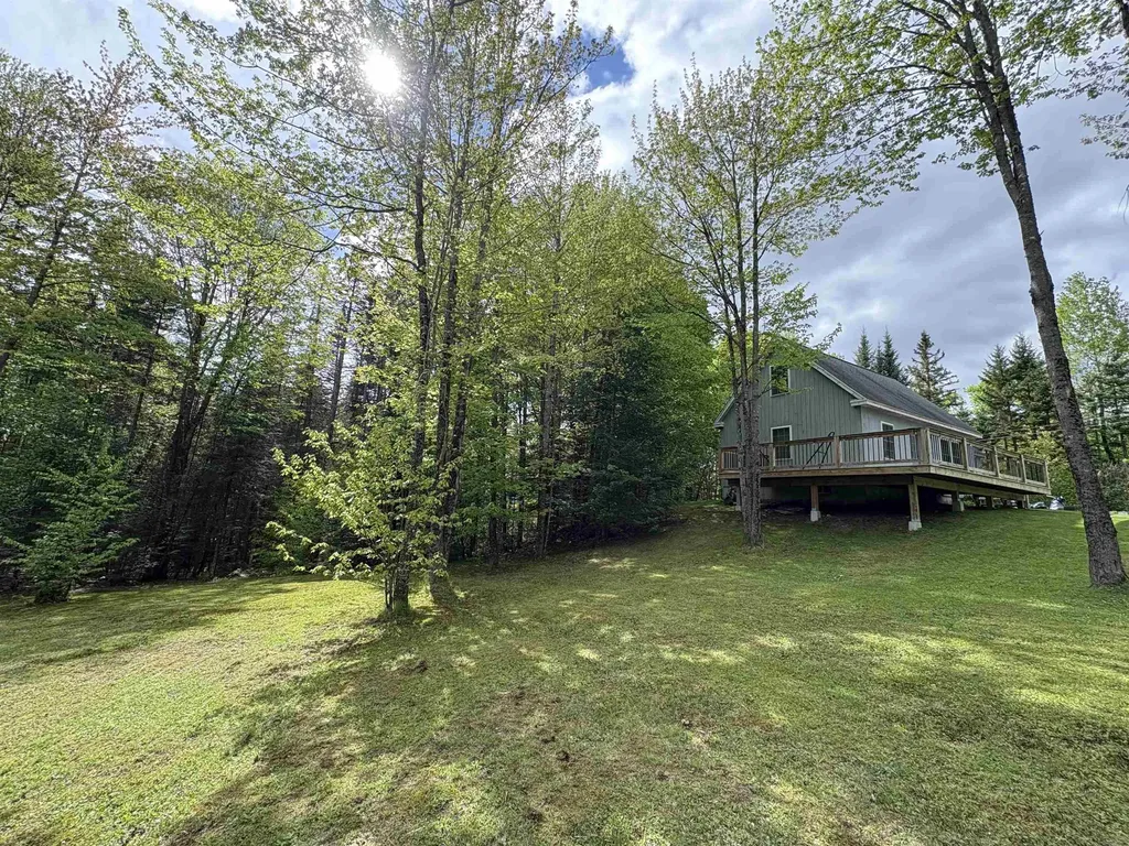 10 Youngs Road East Haven VT 05837