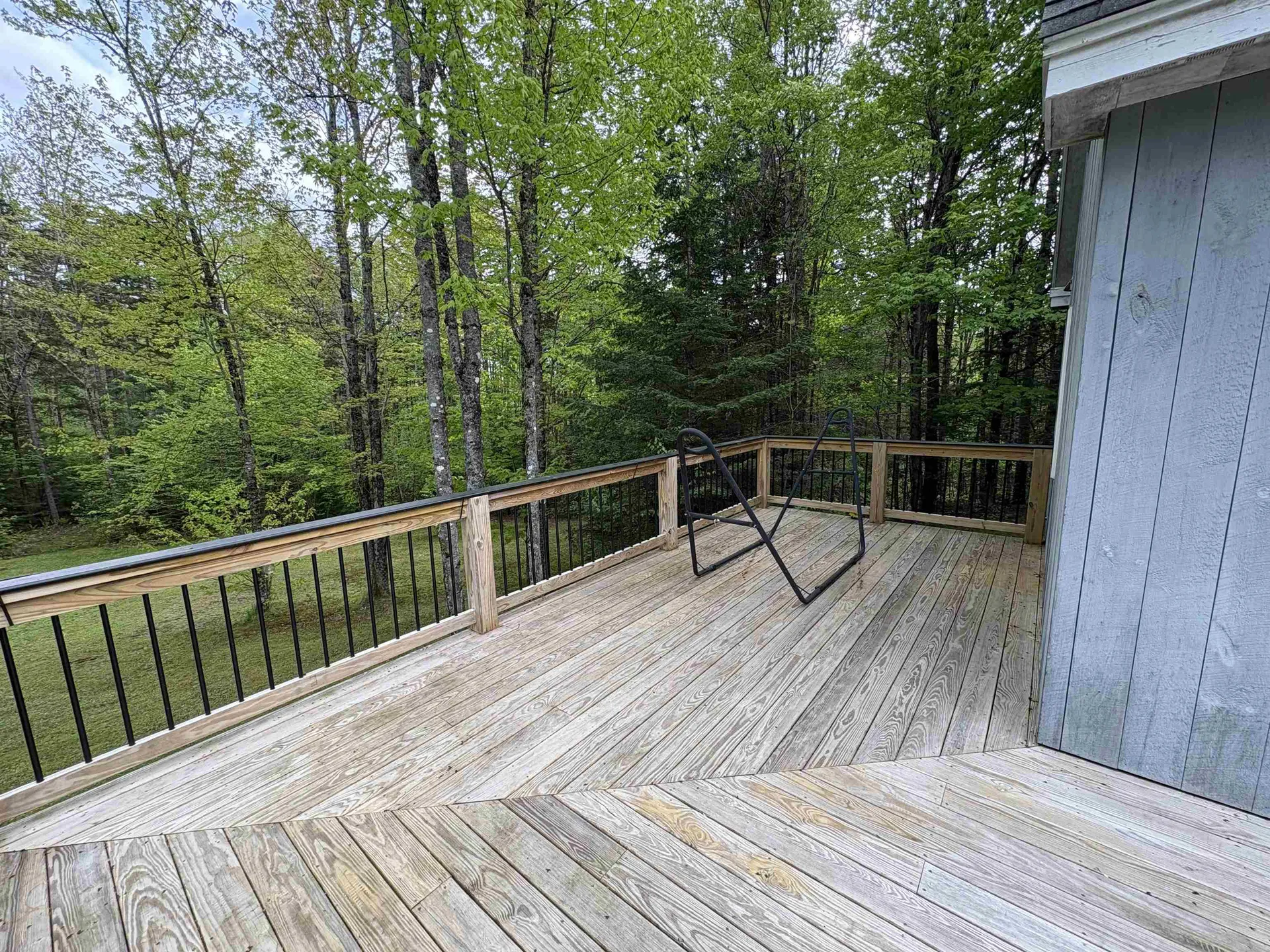 10 Youngs Road East Haven VT 05837