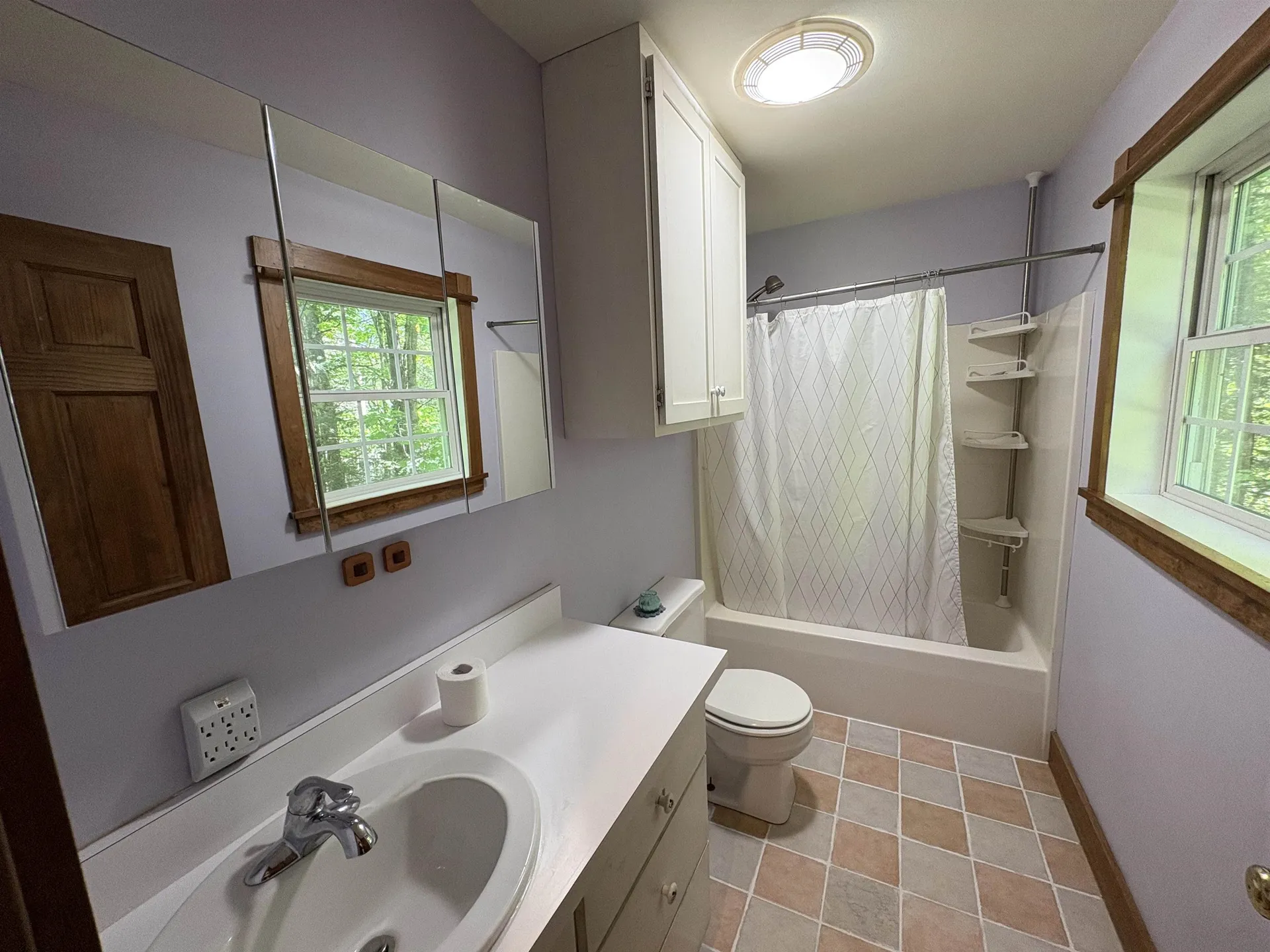 10 Youngs Road East Haven VT 05837