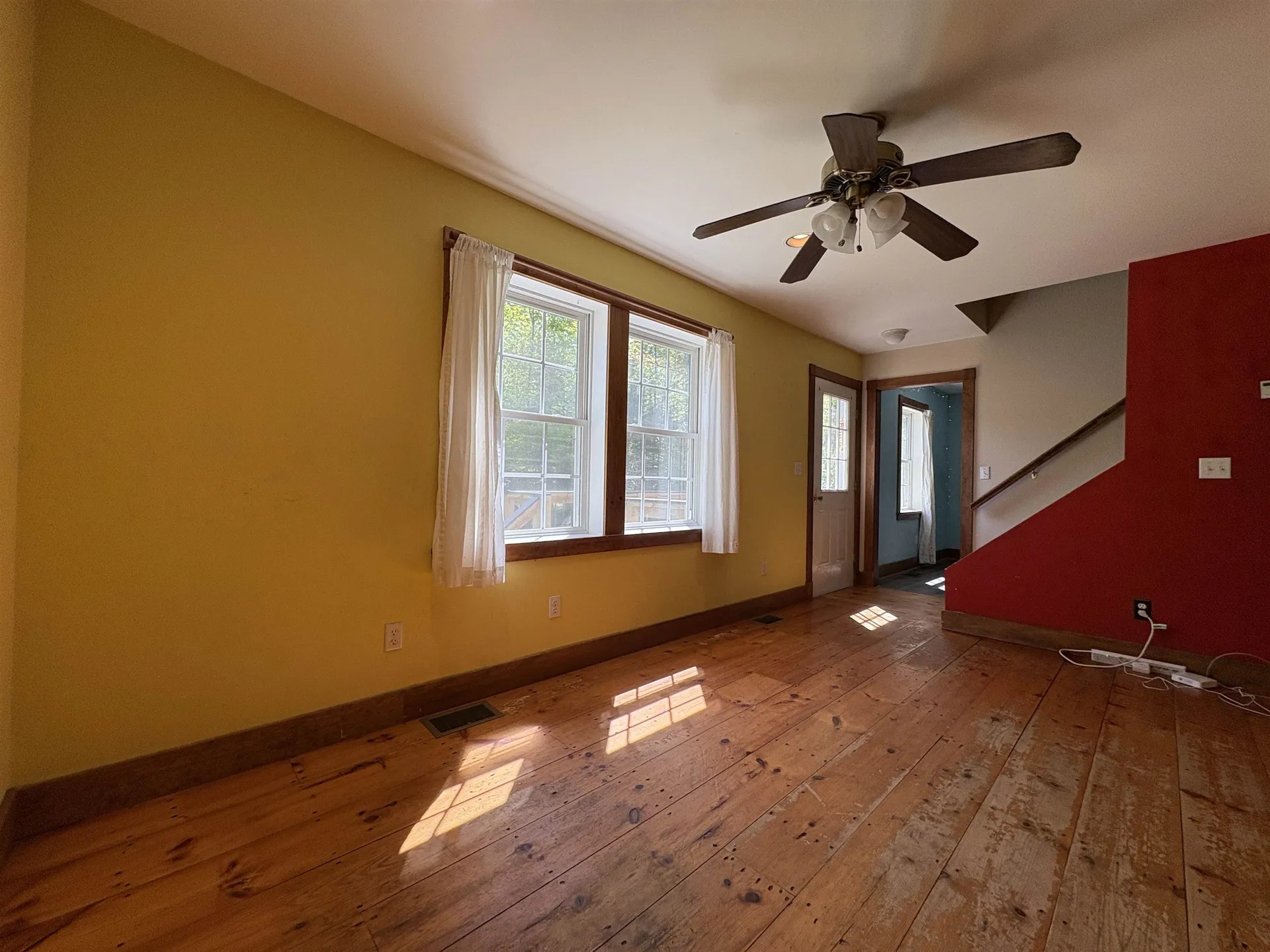 10 Youngs Road East Haven VT 05837