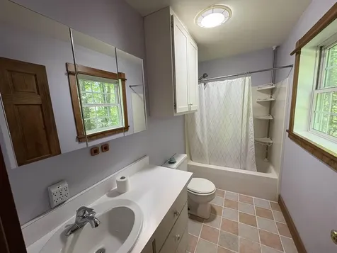 10 Youngs Road East Haven VT 05837