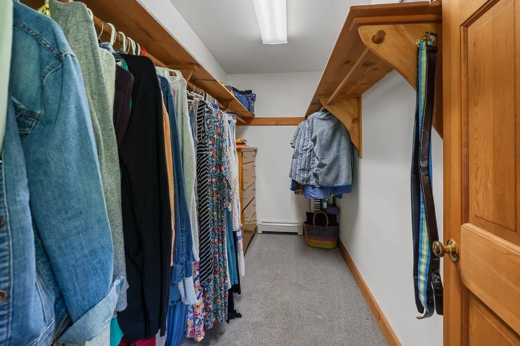 16 Hetzel Road Lebanon NH 03766