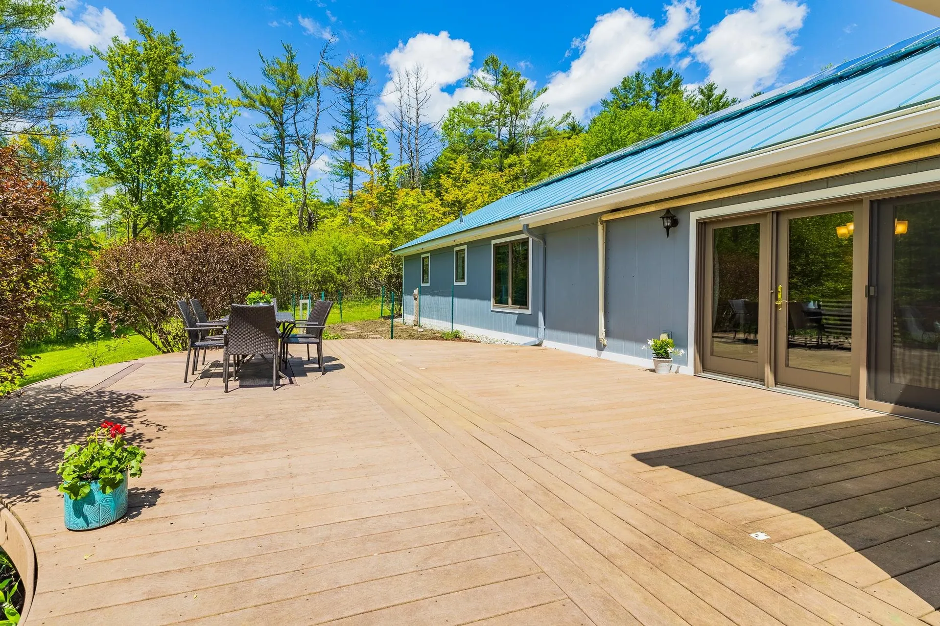 16 Hetzel Road Lebanon NH 03766