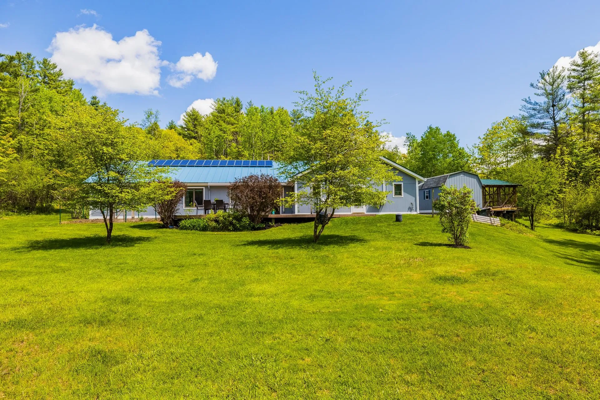 16 Hetzel Road Lebanon NH 03766