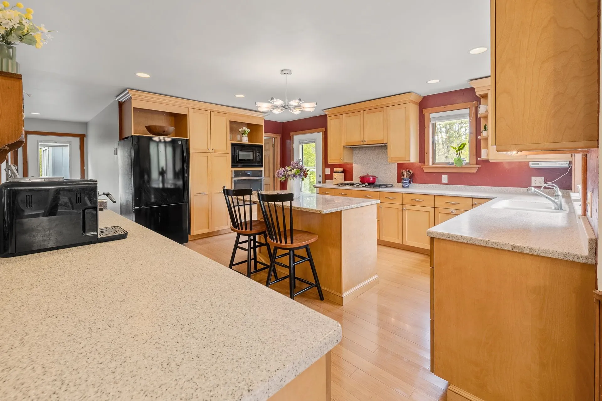 16 Hetzel Road Lebanon NH 03766