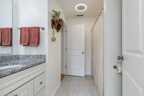 37 Highland Avenue Derry NH 03038