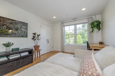 37 Highland Avenue Derry NH 03038