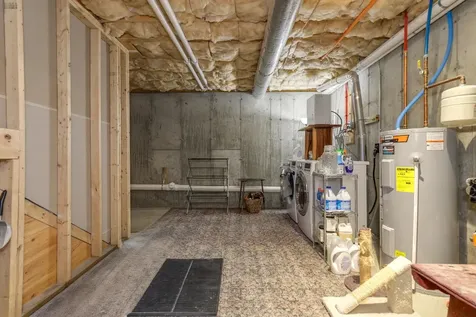 37 Highland Avenue Derry NH 03038