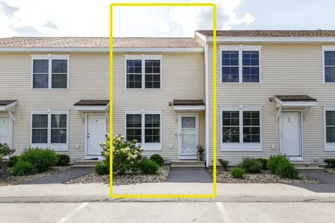 37 Highland Avenue Derry NH 03038