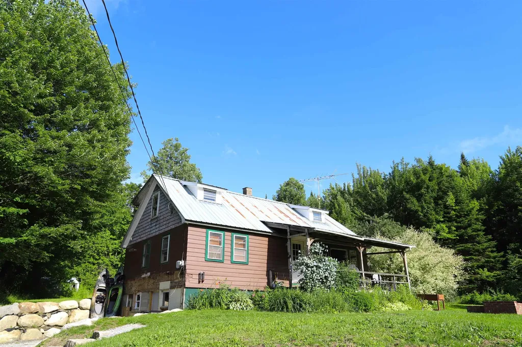 1098 Toad Pond Road Morgan VT 05853
