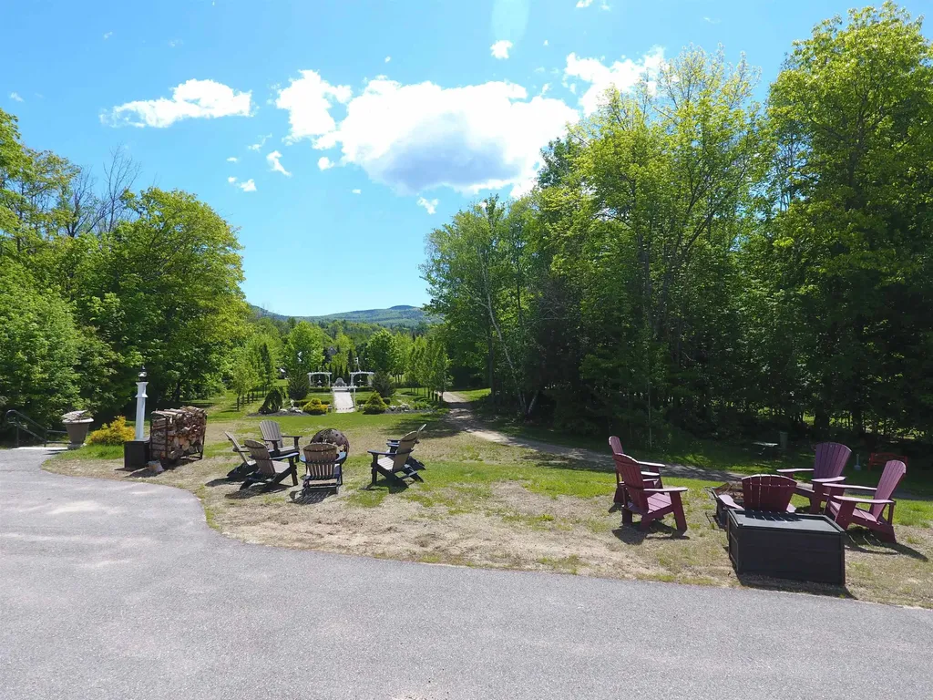 3537 White Mount Highway Conway NH 03860