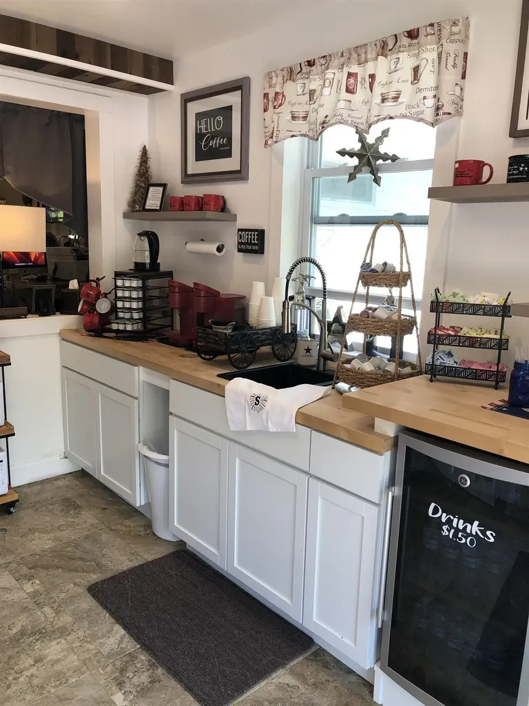 3537 White Mount Highway Conway NH 03860