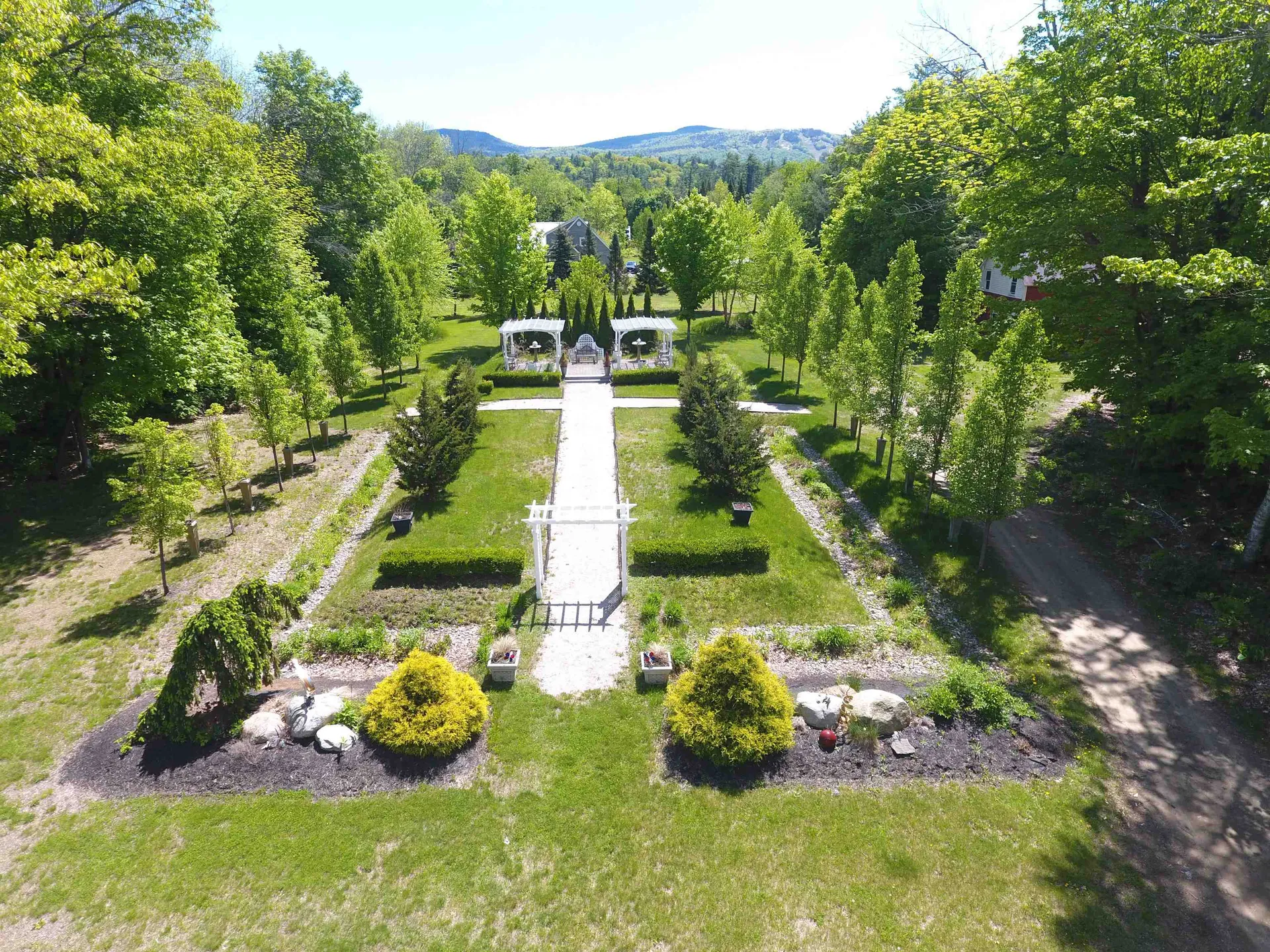 3537 White Mount Highway Conway NH 03860