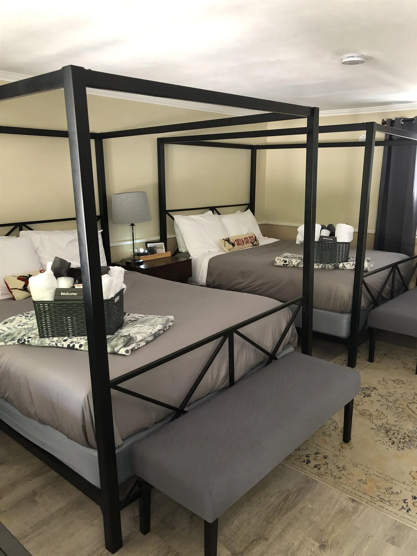 3537 White Mount Highway Conway NH 03860