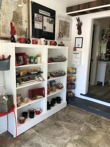 3537 White Mount Highway Conway NH 03860