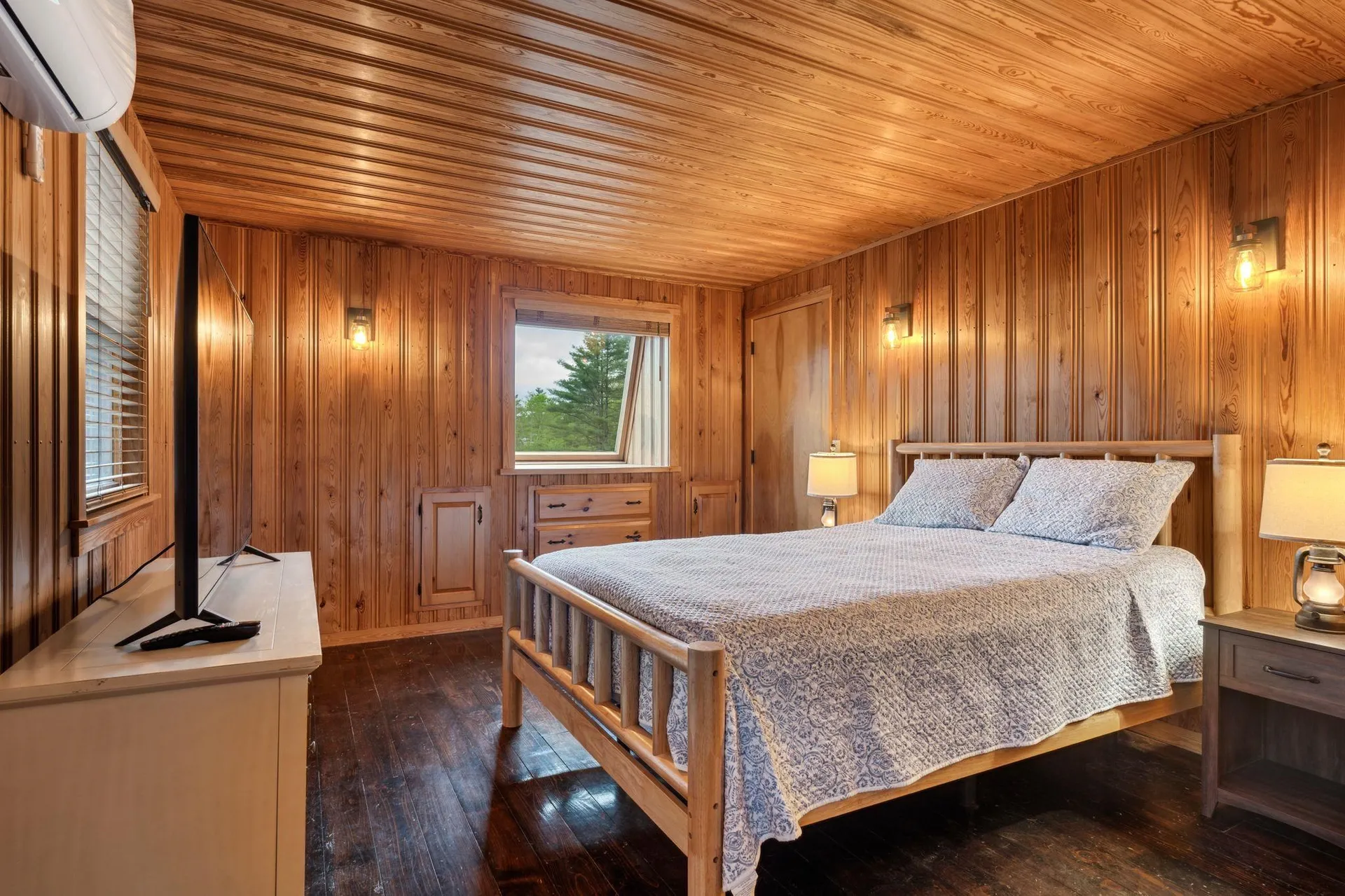 22 Sand Hill Road Newport NH 03773