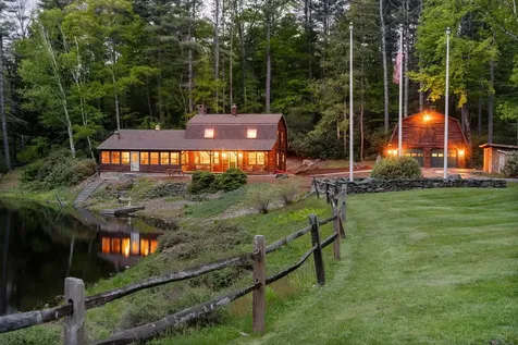 22 Sand Hill Road Newport NH 03773