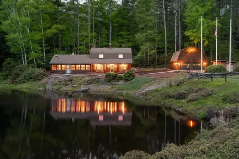 22 Sand Hill Road Newport NH 03773