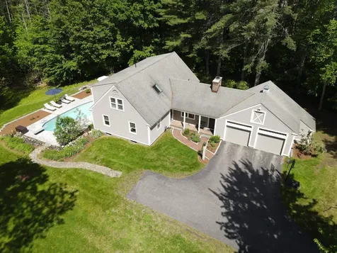 116 Hutchins Hill Road Hopkinton NH 03229