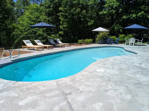 116 Hutchins Hill Road Hopkinton NH 03229