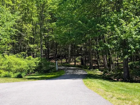 116 Hutchins Hill Road Hopkinton NH 03229