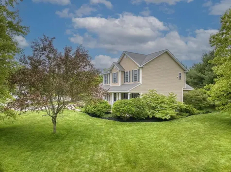 9 Swenson Road Bedford NH 03110