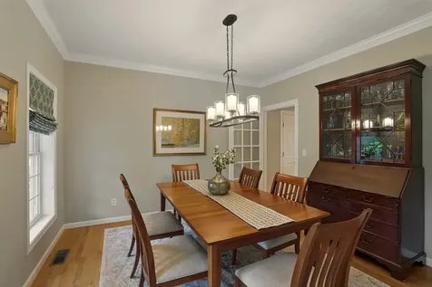 9 Swenson Road Bedford NH 03110
