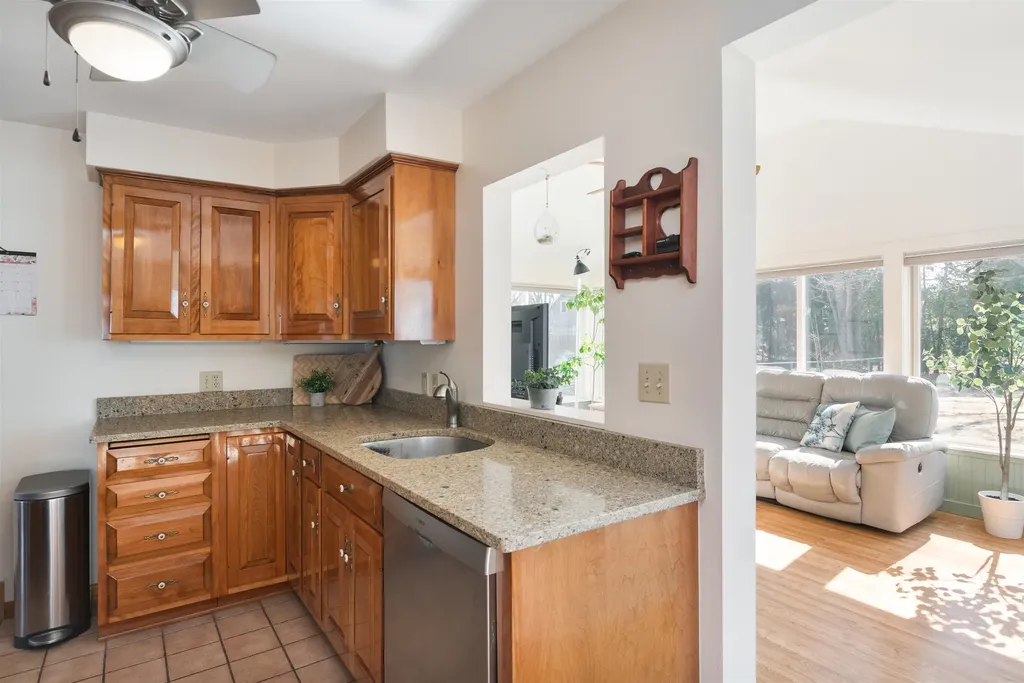 49 Morgan Street Burlington VT 05408